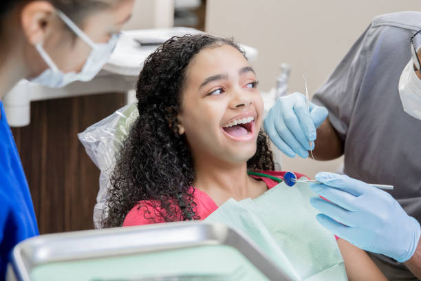 Best Emergency Tooth Extraction  in Red Bud, IL